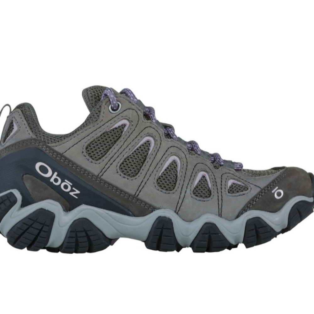 Oboz 37.5 eu // women’s 7 //Women's Gray Hiking Shoes $155 msrp gorpcore camping
